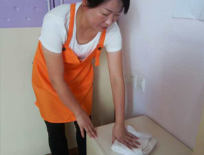 鐘點(diǎn)工