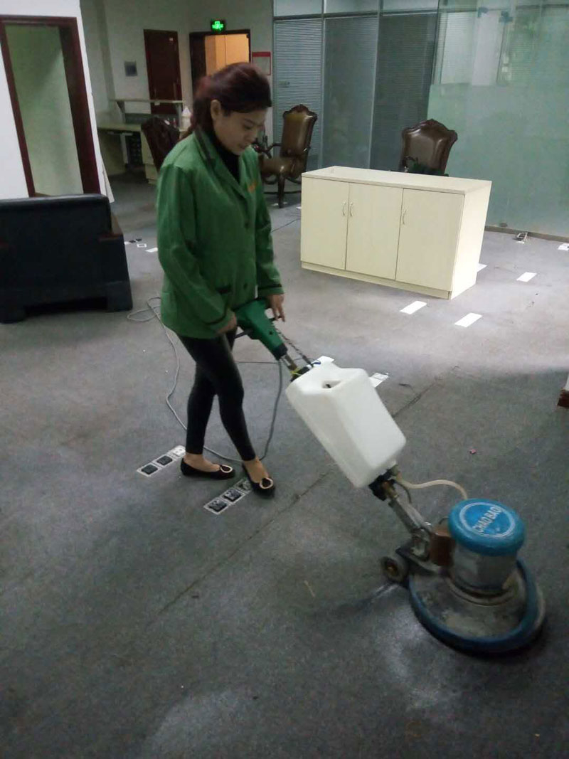 地板清洗